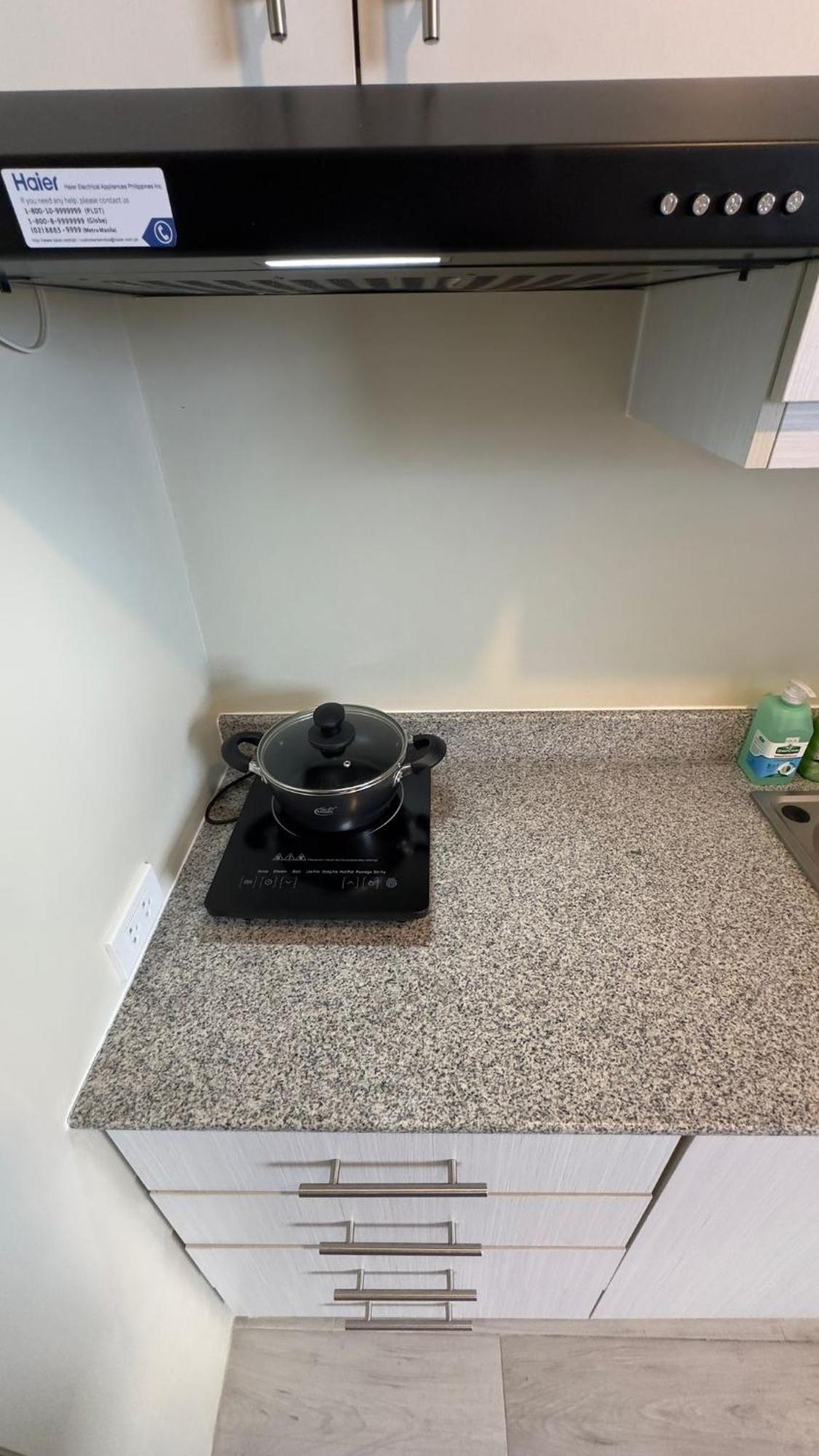 Modern & Comfy Studio - Steps From Ayala Mall, Cebu City Exterior foto